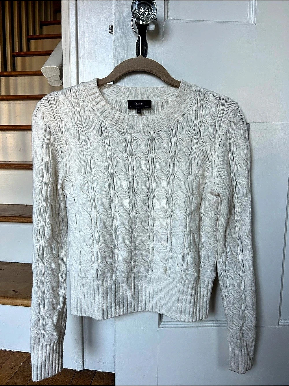 Quince Mongolian Cashmere Shrunken Cable Crewneck Sweater XS